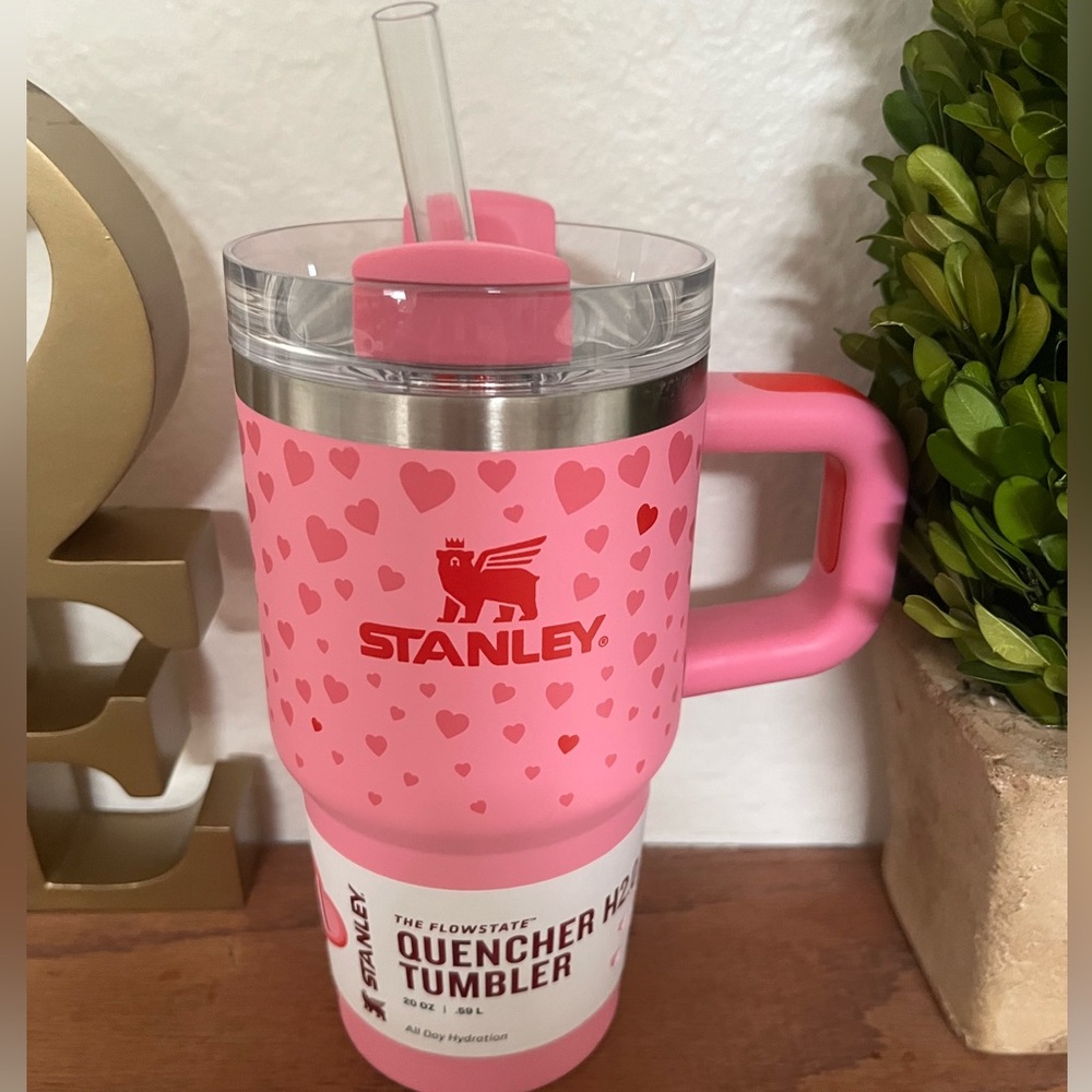 Stanley Limited Edition Valentine's Day Tumbler